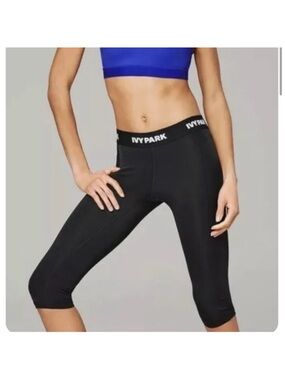 IVY PARK Black Leggings Cropped Beyoncé athletic athleisure sporty preppy comfy